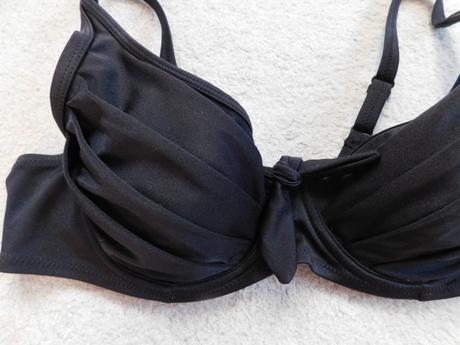 Plavková podprsenka pour moi 38c, 42