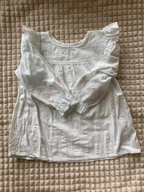 Blúzka s mašličkami, 98