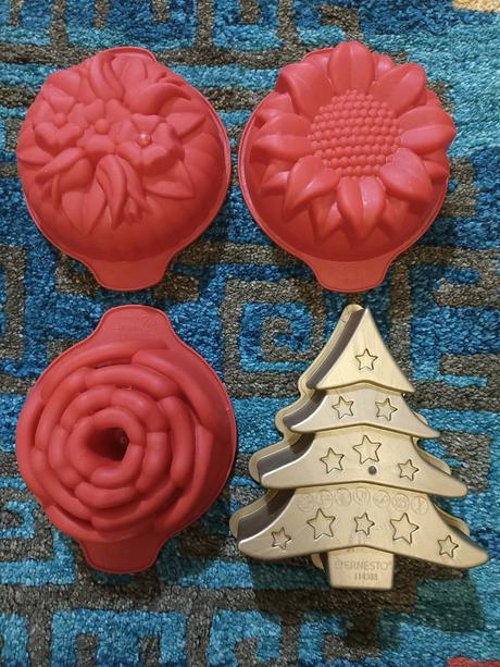Silikónové formy 4ks - vianočný stromček a kvety,