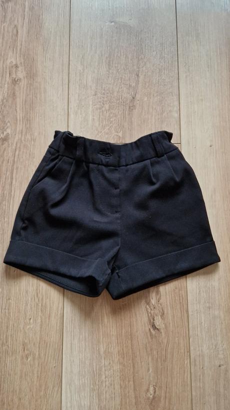Elegantné kraťasy veľ. 98-104., f&f,98