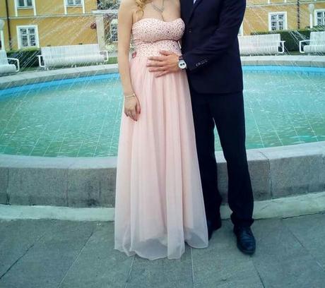 Spoločenské šaty, m