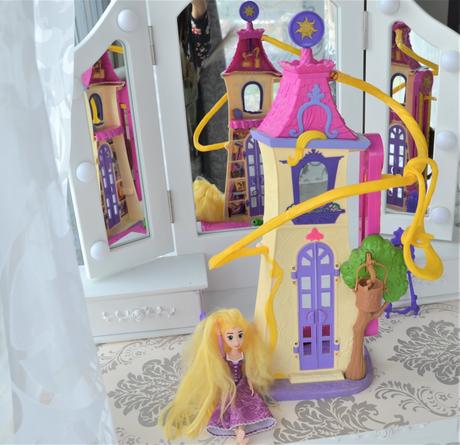 Domček na vlásku-rapunzel s výťahom,