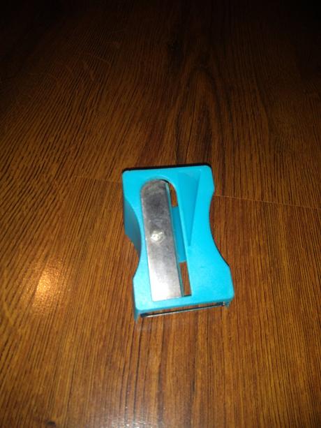 2v1 strúhadlo a skrapka, 