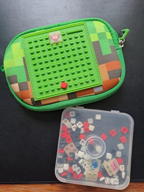 Peňaženka alebo taštička v štýle minecraft, 