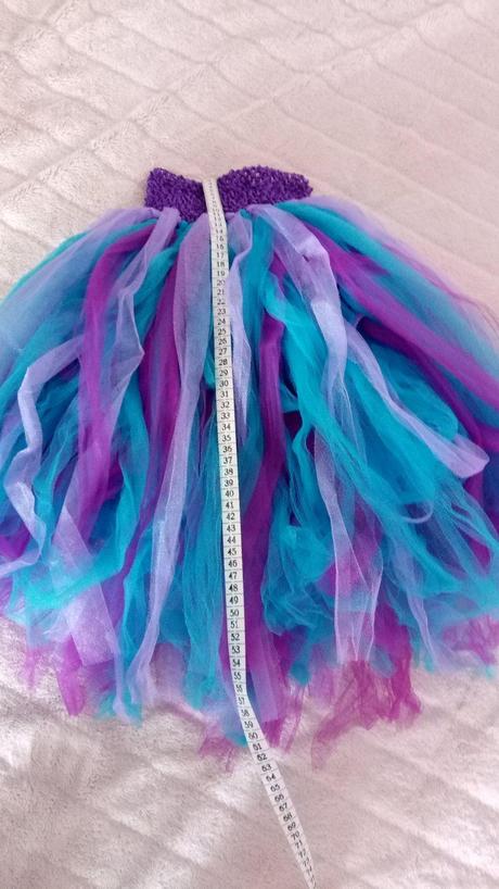 Nádherné šaty, 86