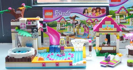 Lego friends 41008 kúpalisko v heartlake, 