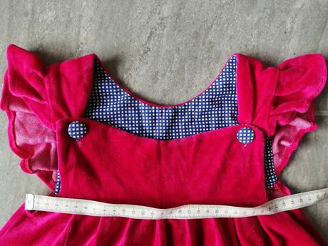 Zamatové ružové šaty v104-110, 104