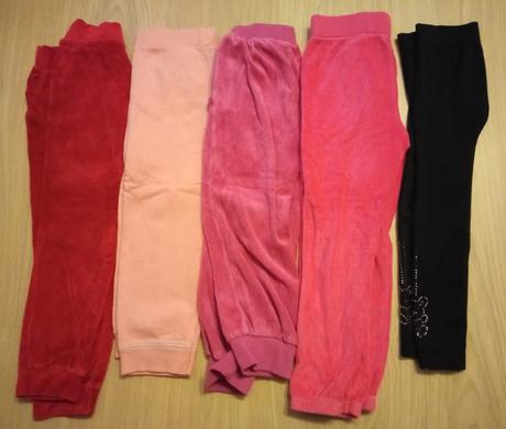 Balík dievčenského oblečenia v. 110, 104–116