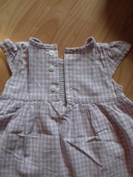 Ruzove satocky, cherokee,68