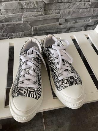 Moschino v.38, moschino,38