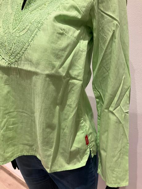 Dámska zelená blúzka s vyšívaným vzorom (m), s.oliver,m