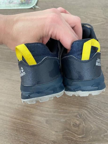 Turistické tenisky, jack wolfskin,31