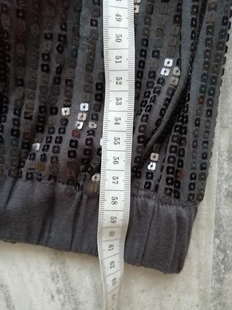 Sivá pružná flitrová sukňa bershka, vm, bershka,m