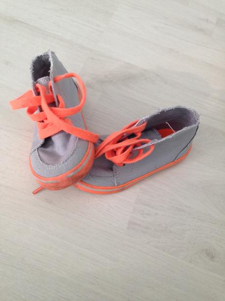 Krasne clenkove tenisky, carter's,25