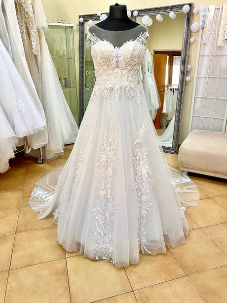 Svadobné šaty - m/l, l / m