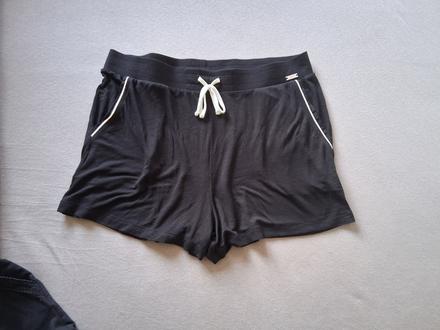 Šortky kraťasy krátke nohavice vrecká guma, f&f,m
