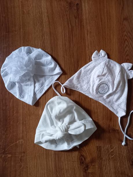 Dievcenske ciapky, 38