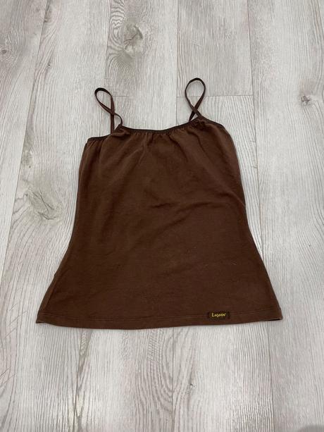 Hnede tielko na špagetové ramienka, s