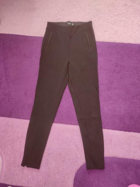 Nohavice legíny, stradivarius,s