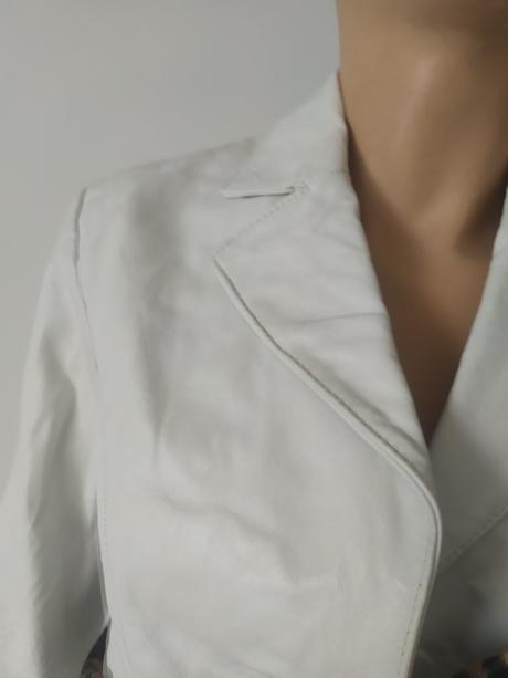 3000 kozena biela bunda bola draha, m