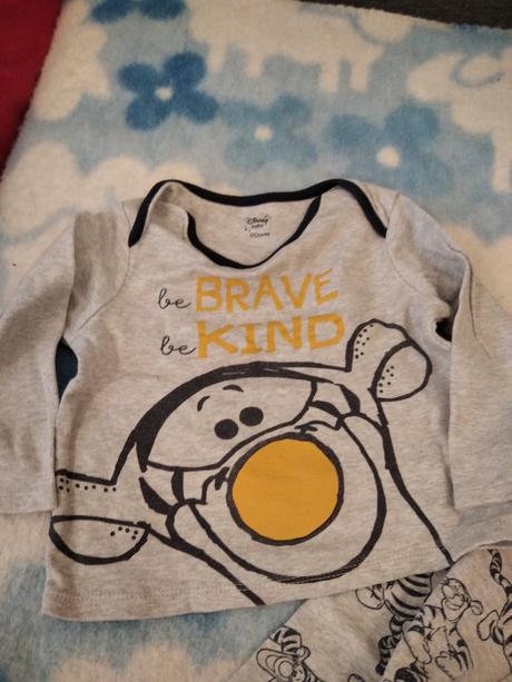 Súprava/pižamko veľkosť 86, disney,86