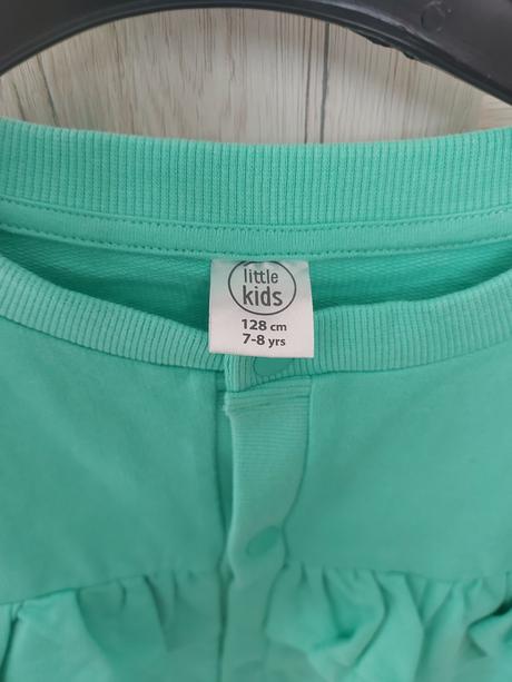 Zelený svetrík 128, 128