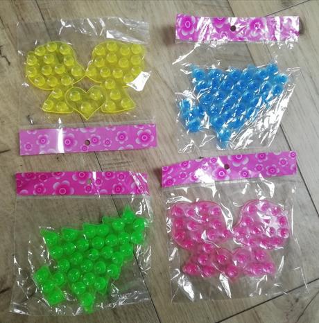 Obojstranná prísavka do kúpeľne, 