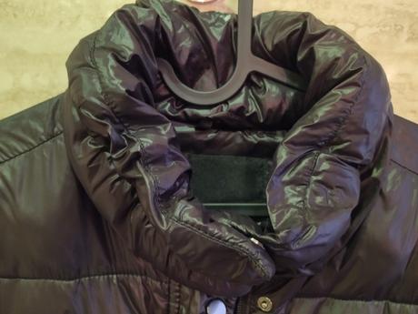 Vetrovka, new yorker,36