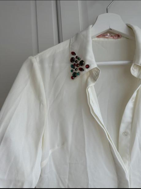 Bluzka s kamienkami, s