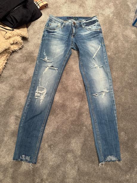 Rifle s elastické, s