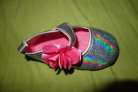 Sviatocne capacky laura ashley, 20