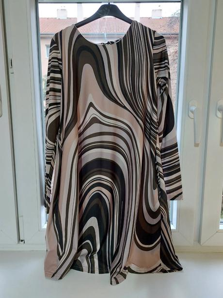 Dámske saty la pierre, m