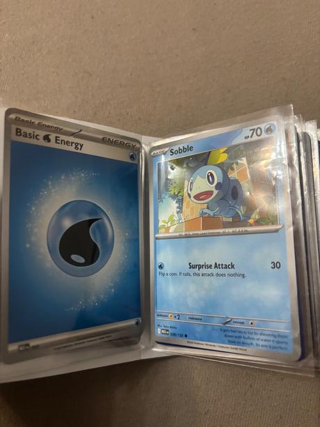 Pokémon karty + album, 