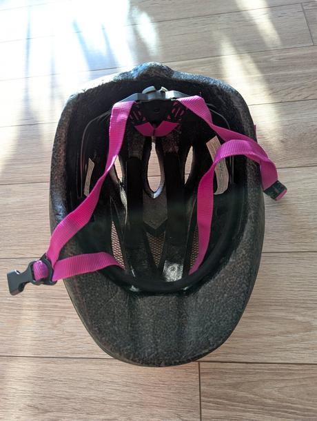 Detska cyklisticka prilba, s