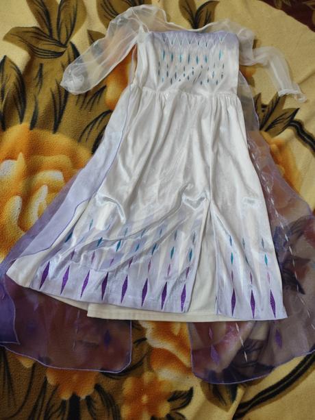 Karnevalový kostým elsa, 