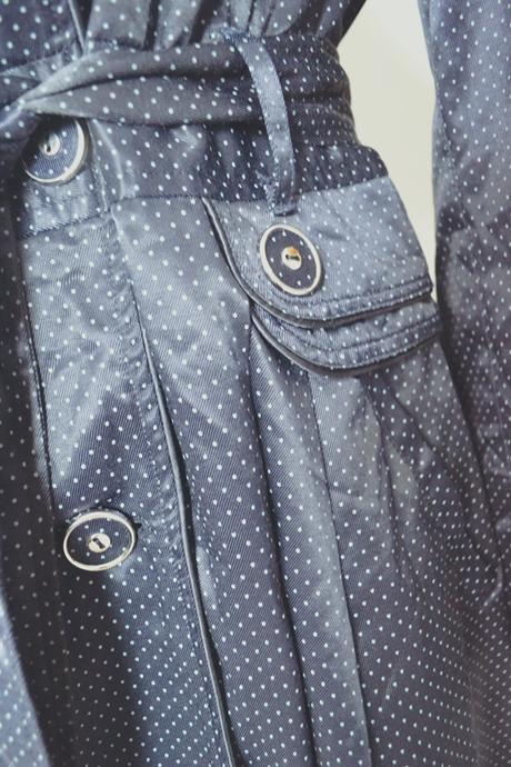 Prechodný trenčkot, atmosphere,40