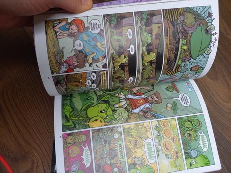 Kniha  plant's zombies, 