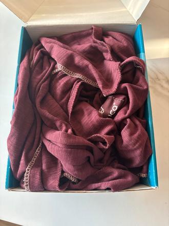 Manduca berry sling, manduca