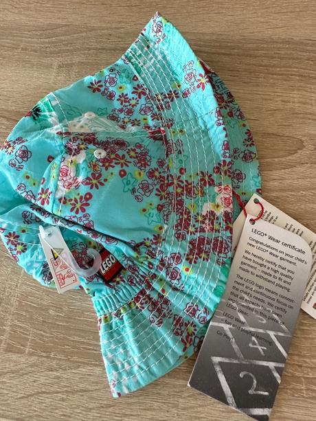 Dievčenský klobucik, lego,<50