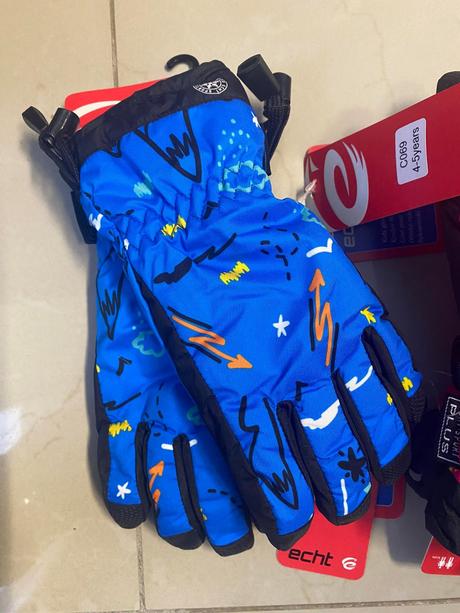 Zimné lyžiarske rukavice, 110 - 146