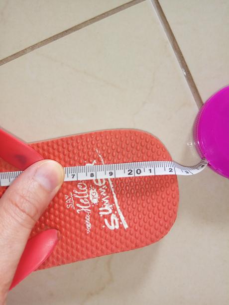 Žabky na donosenie- aj červené, 