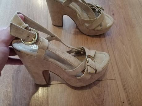 Sandálky na platforme, 37