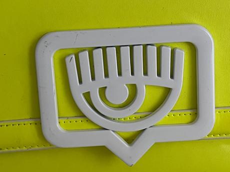 Chiara ferragni kabelka crossby listova  stav podl, 