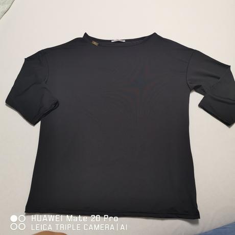 Cierne elegantne tricko, 