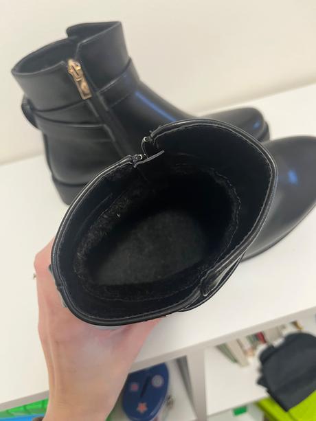 Kotníkove čižmy, 40