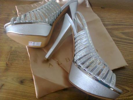 Strieborné sandálky, 40