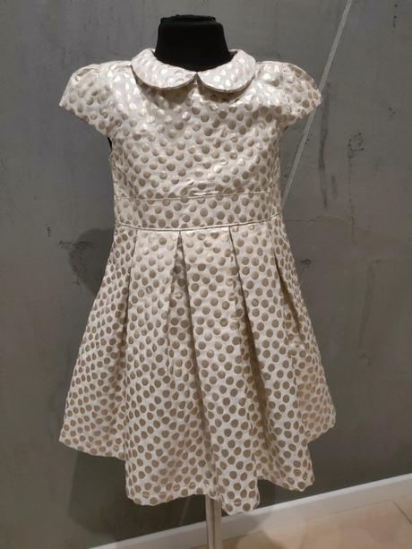 Krásne šatky, c&a,92