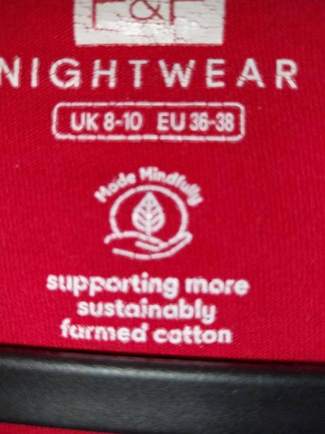 Vianočné tričko, 36