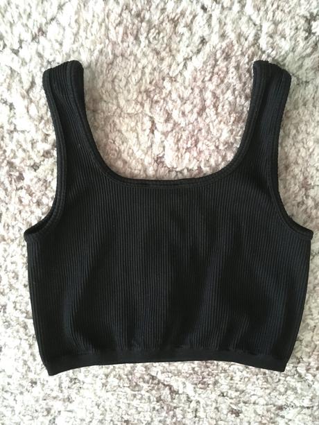 Crop top fb sister veľ.m, m