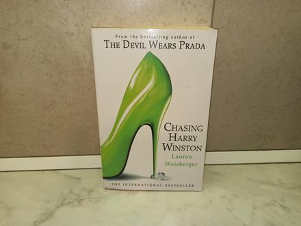 Lauren weisberger - chasing harry winston, 